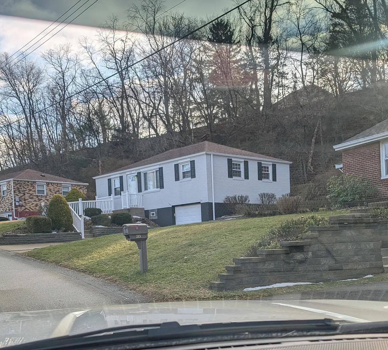 213 Sandy Dr photo 1
