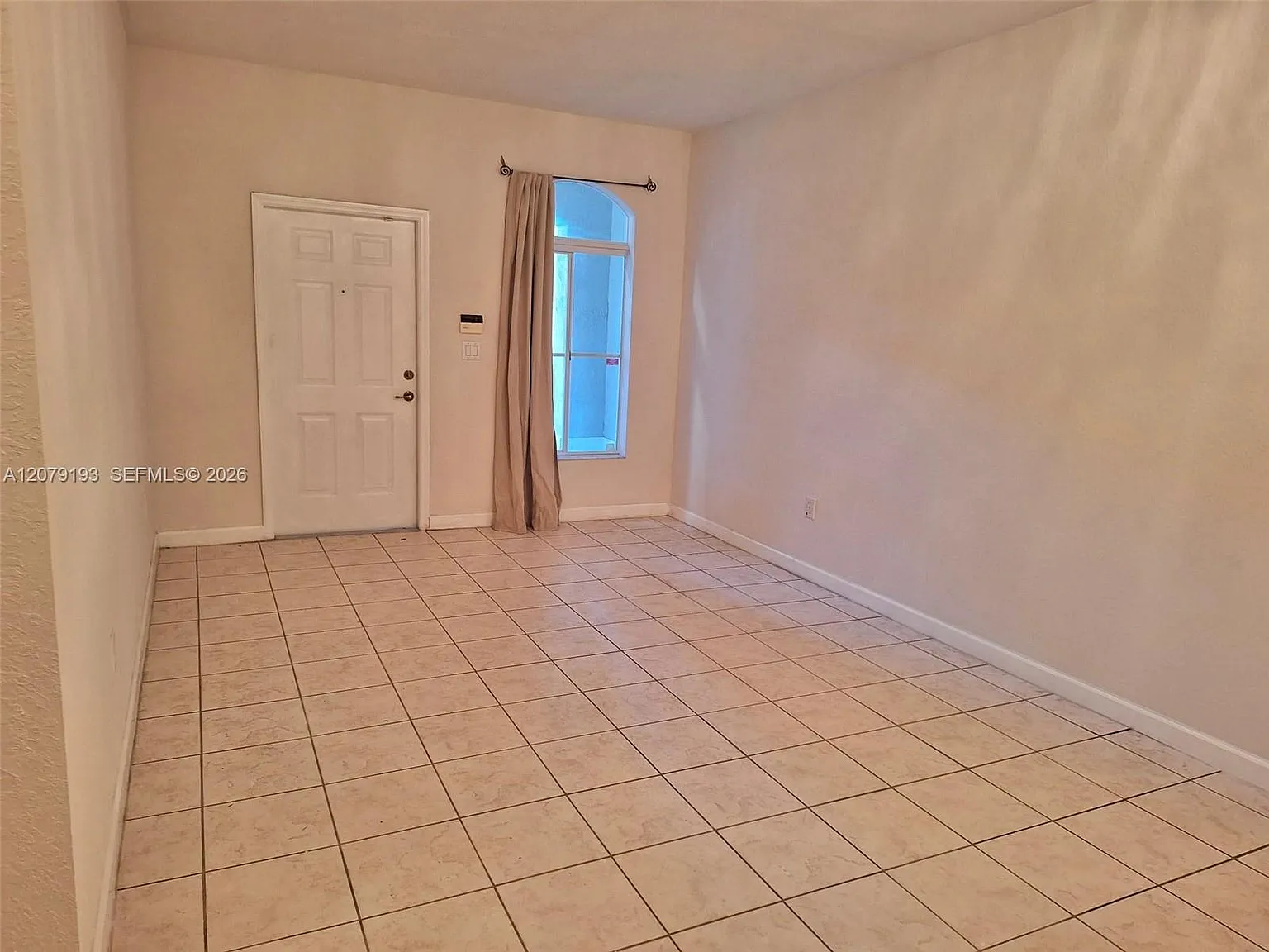 Doral Northeast Townhomes — Photo 2