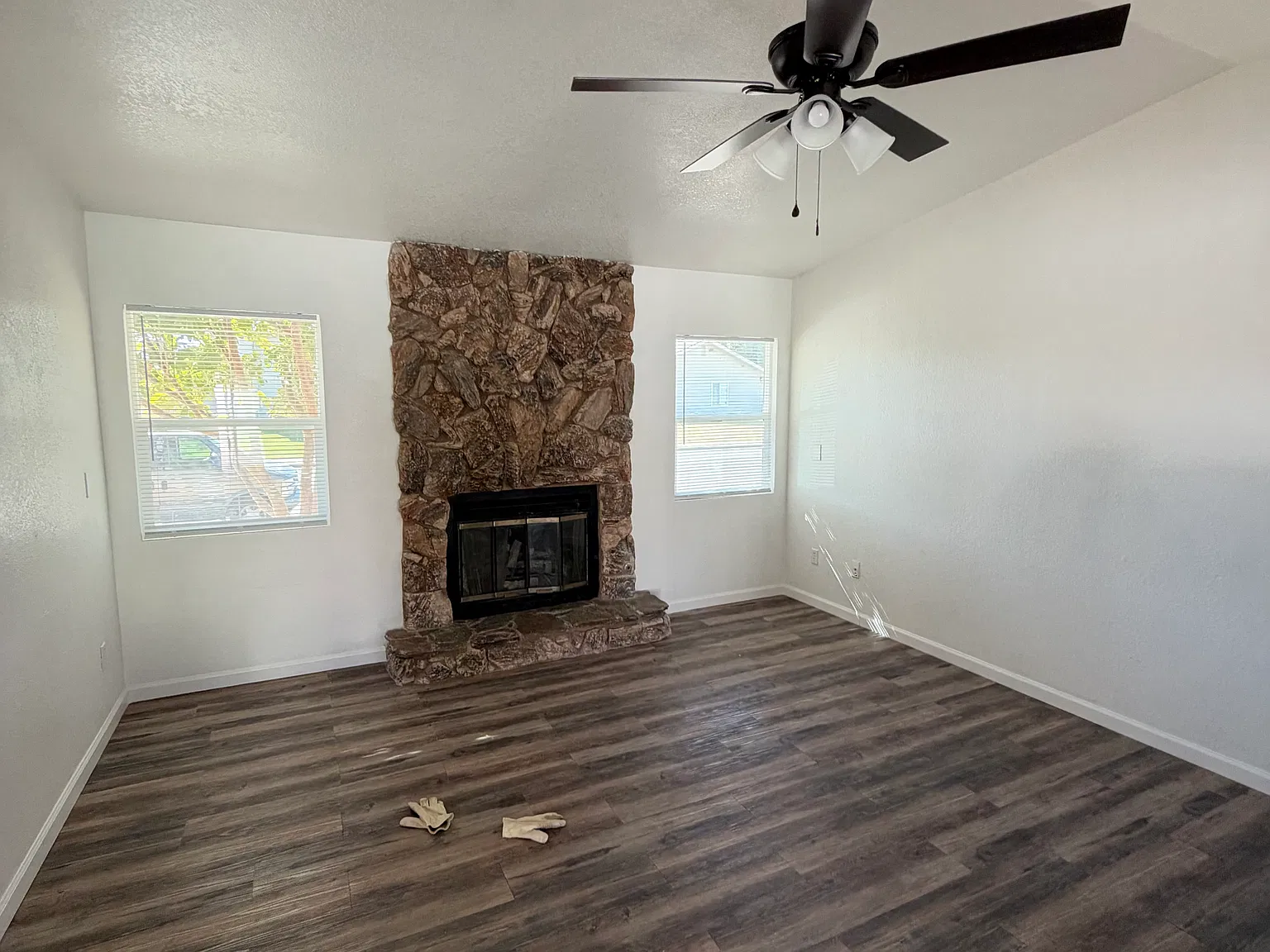 3 bed, 1200 sqft, $1,850 — Photo 3