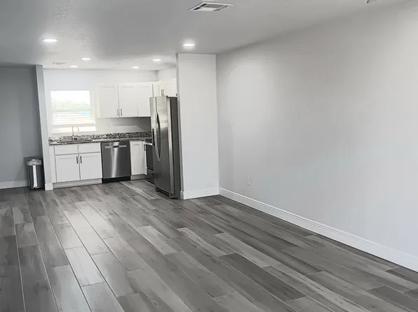 14506 Tamiami Trl, North Pt, FL