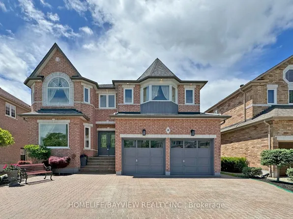 18 Marinucci Ct, Richmond Hill, ON L4C 0M3