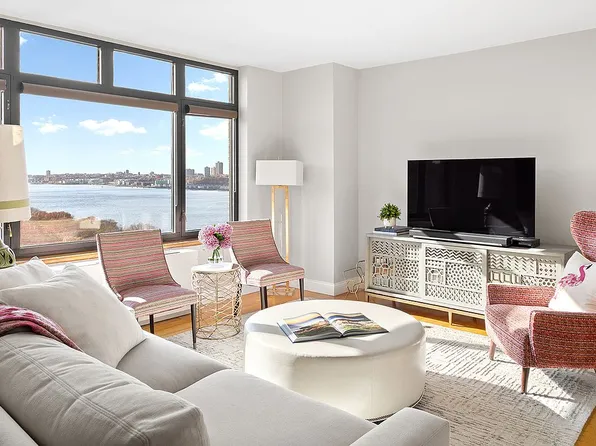 222 Riverside Dr #Ph2d, New York, NY 10025