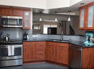 118 Coachside Dr, Canonsburg, PA 15317