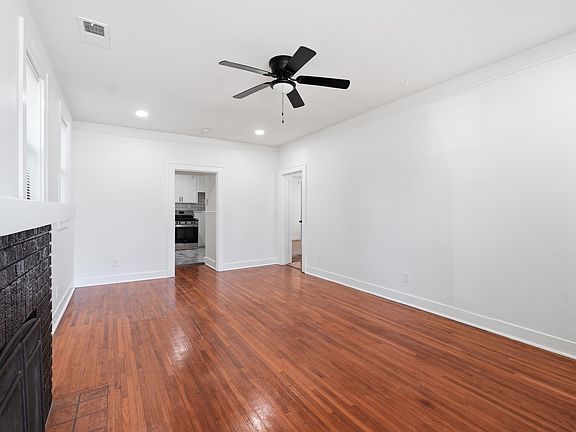 5th image of 2423 S Tyler St