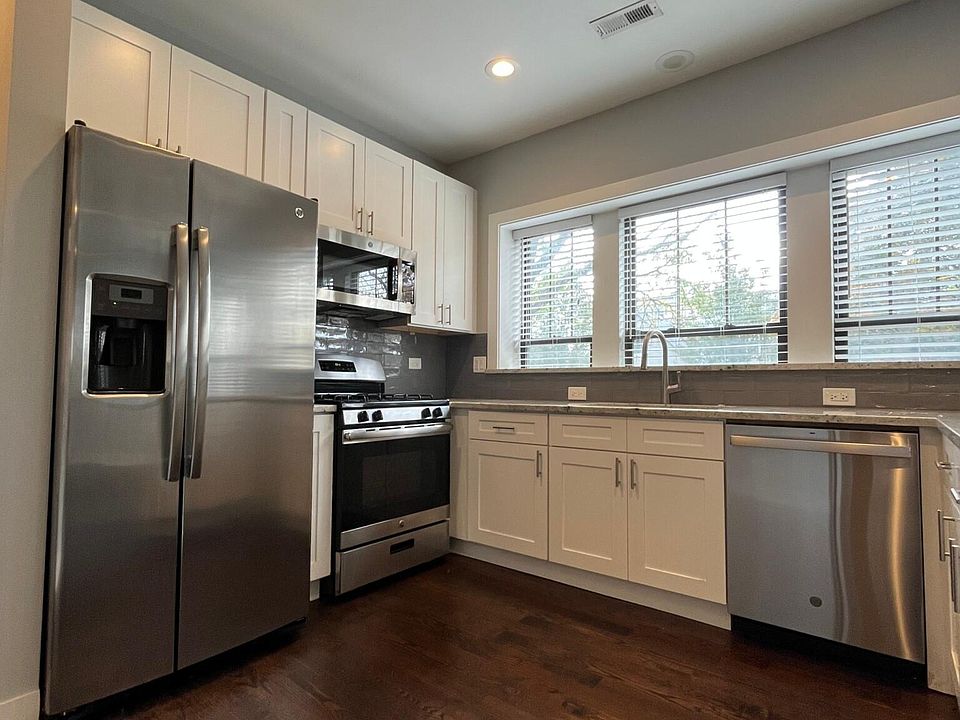 1st image of 1752 W Summerdale Ave #2A