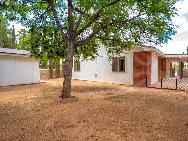 12521 Angie Bombach Ave — Photo 23