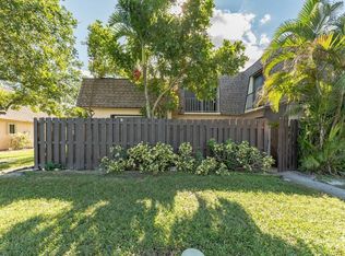 4703 Waterview Cir, Palm Springs, FL 33461