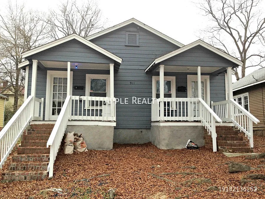 907 Rome Ave Apt B - Available September 2026 — Photo 2