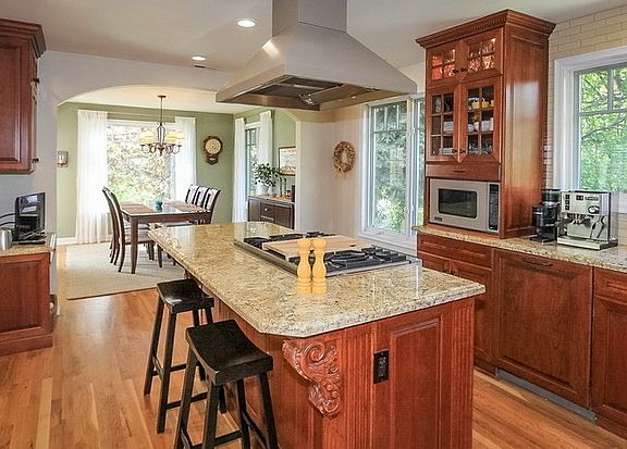 5th image of 1673 E Forest Hills Dr