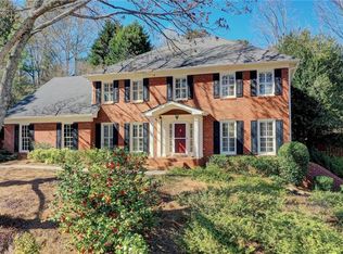 1760 Redbourne Dr, Sandy Springs, GA 30350