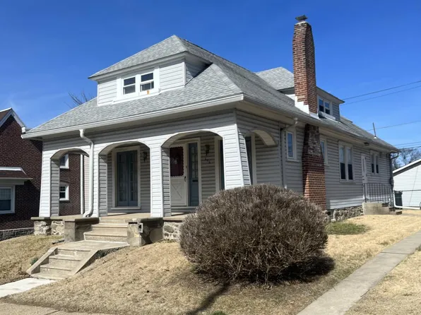 444 Flamingo St, Philadelphia, PA 19128