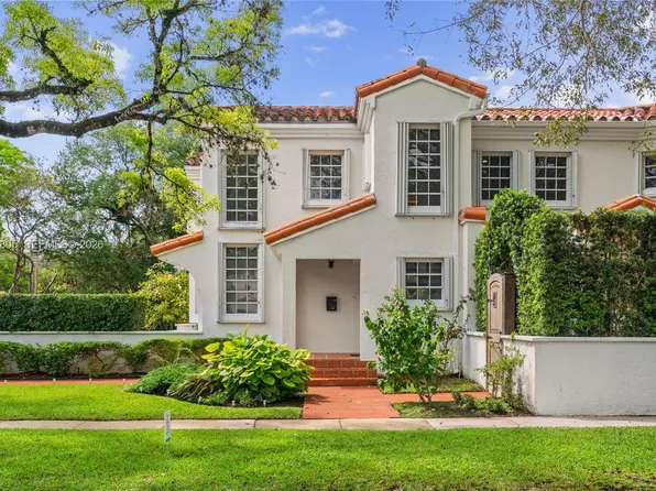 1900 Pizarro St, Coral Gables, FL 33134