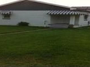 404 9th St, Saint Albans, WV 25177