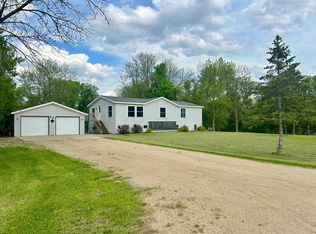 24 Alfred St NE, Wadena, MN 56482
