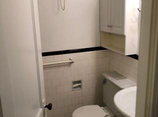 2200 40th St NW APT 2, Washington, DC 20007