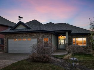 527 Callaghan Point E, Edmonton, AB T6W0G4