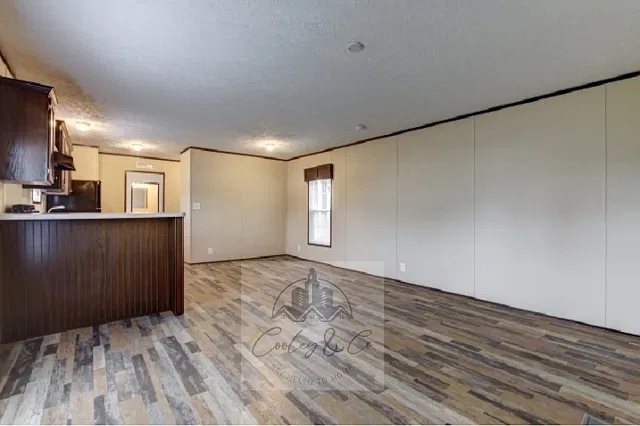 30 Luart Drive - 1 — Photo 3
