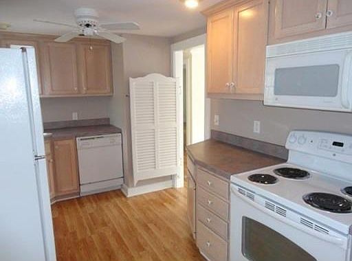 3rd image of 65 Briarwood Ave