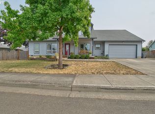 715 SE Justin St, Sheridan, OR 97378