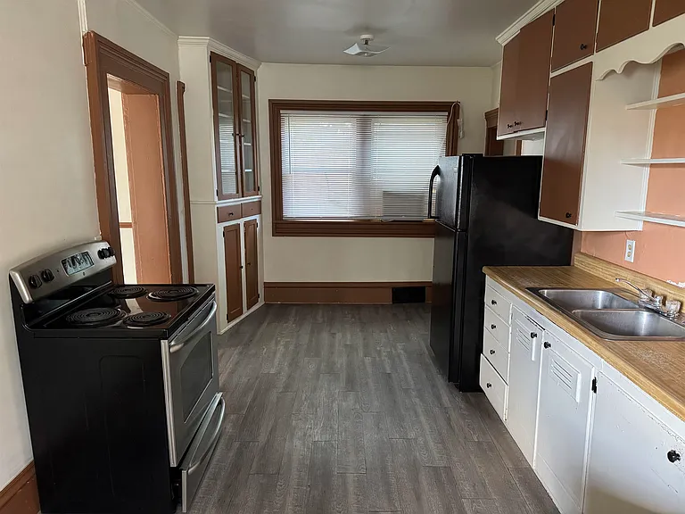 810 Milton Ave — Photo 8