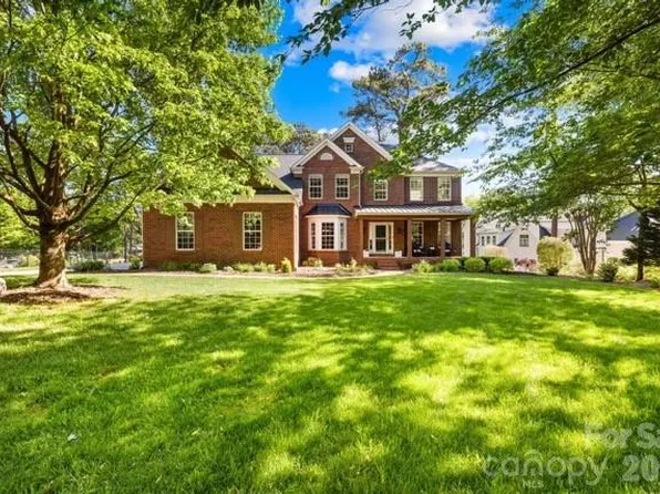 4292 Silver Eagle Ct, Denver, NC 28037