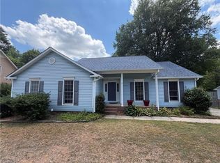 6721 River Hills Dr, Greensboro, NC 27410