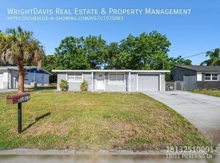 11011 Pickering Ln, Port Richey, FL 34668