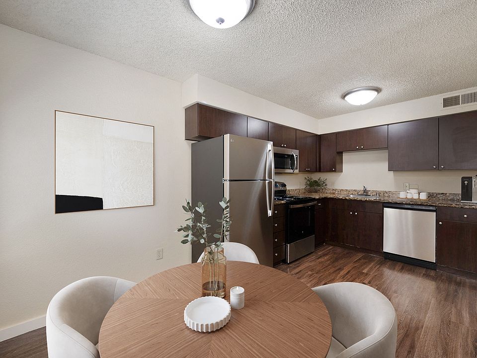 Jedeau Floor Plan (2x1)