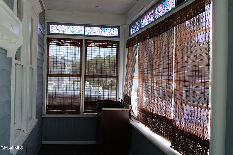 3rd image of 29 Chestnut Street