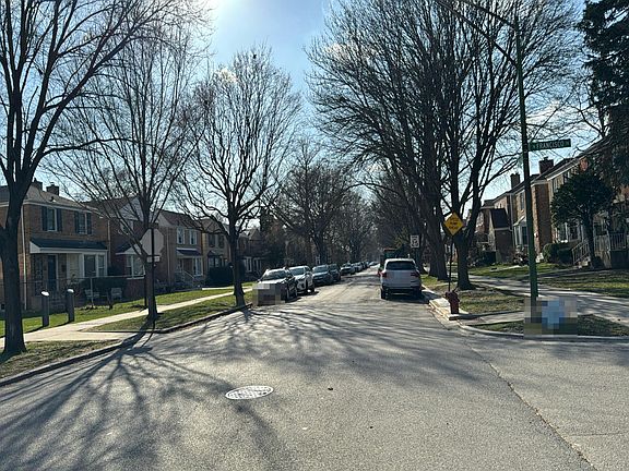 5th image of 2856 W Chase Ave