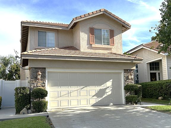 3rd image of 26636 Isabella Pkwy