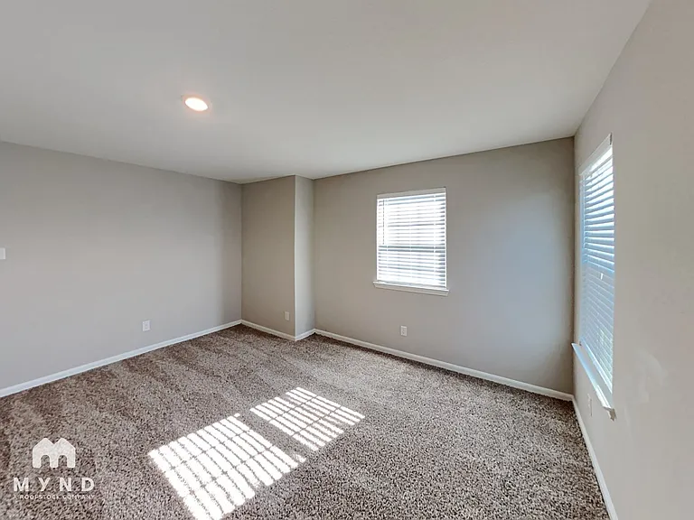 9107 Crestway Rd — Photo 12