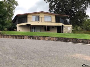 1150 Jennifer Lynn Dr, Red Bluff, CA 96080