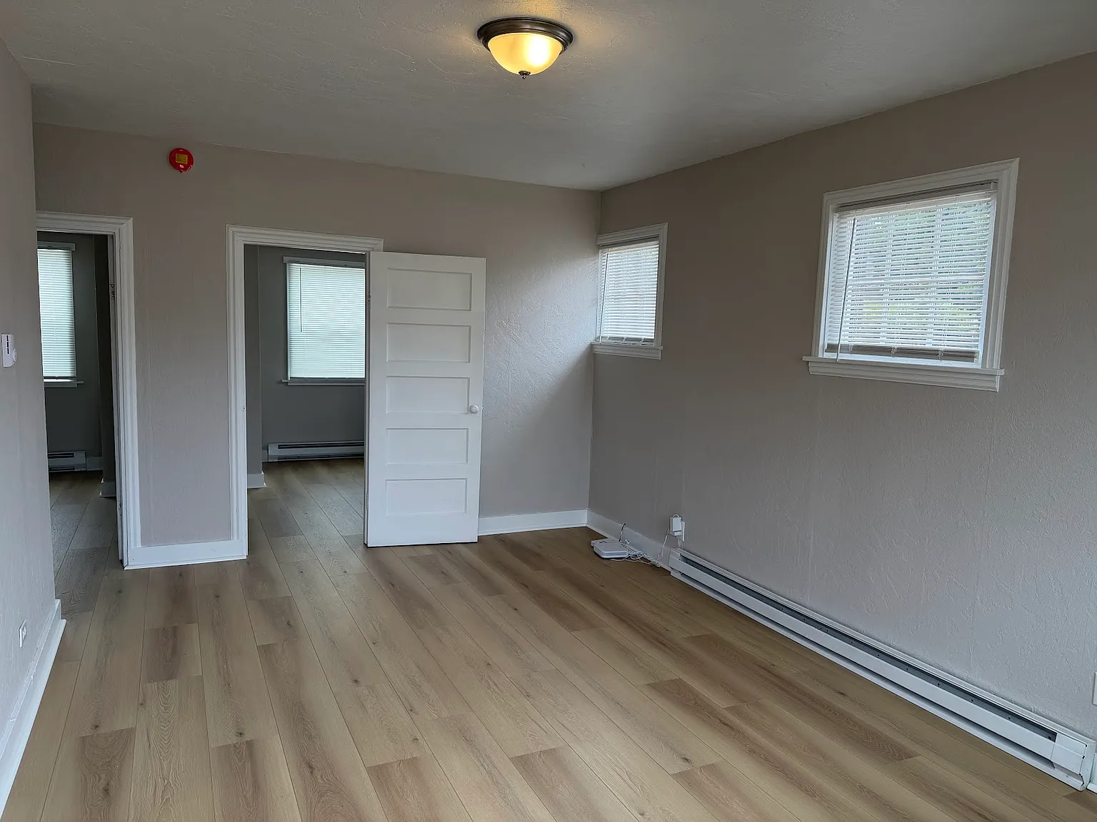 2 bed, 532 sqft, $1,350 — Photo 3