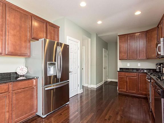 5th image of 5055 Blackstone Edge Dr
