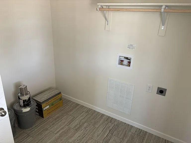 3405 S Tomahawk Rd #304 — Photo 15