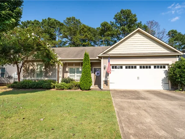 2013 Copper Ln, Opelika, AL 36801