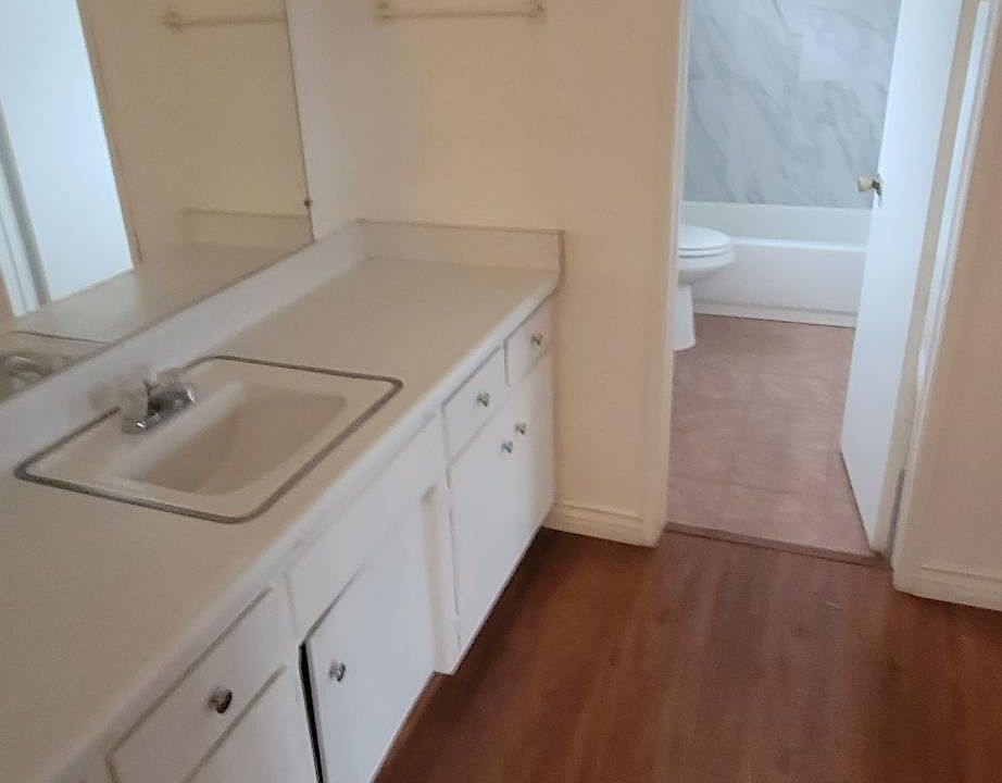 2nd image of 16929 S Dalton Ave #10