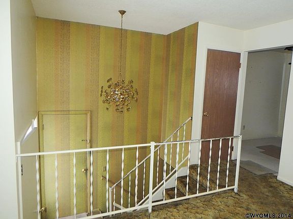 2nd image of 1420 Cheryl Sue Dr
