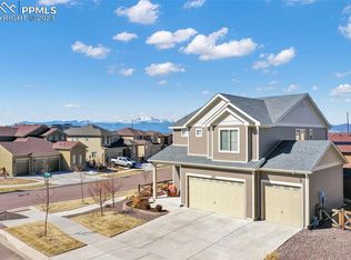 9293 Pacific Crest Dr, Colorado Springs, CO 80927