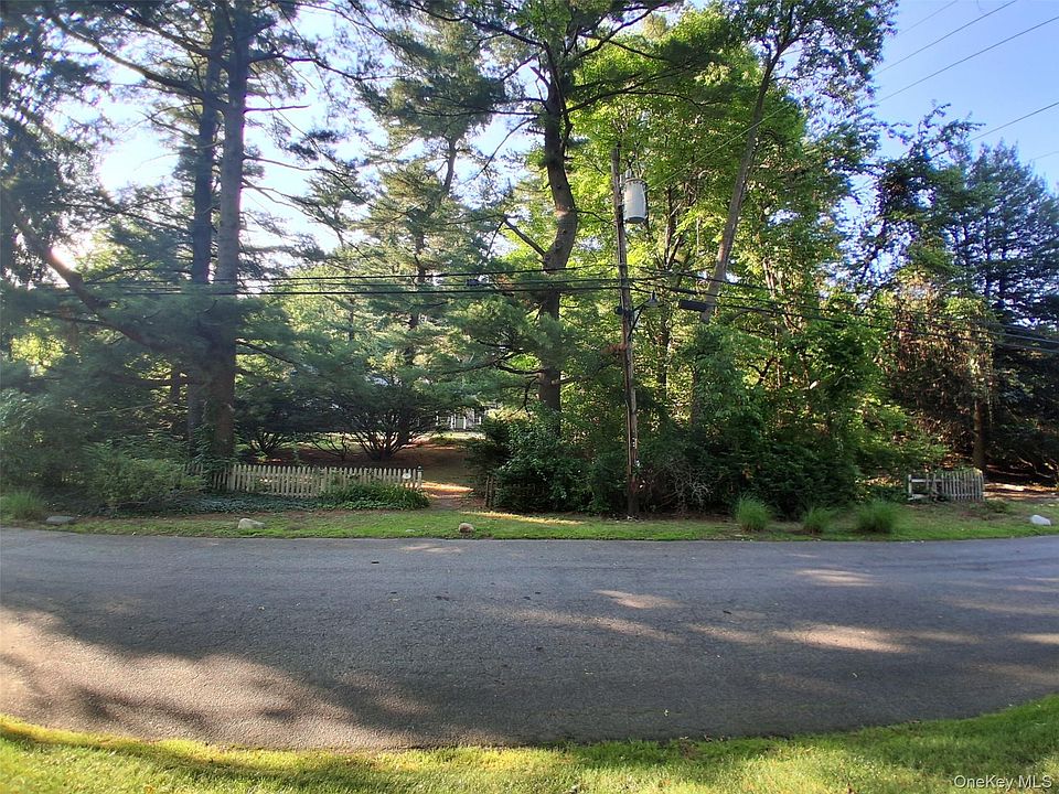 2nd image of 11 Mary Lane