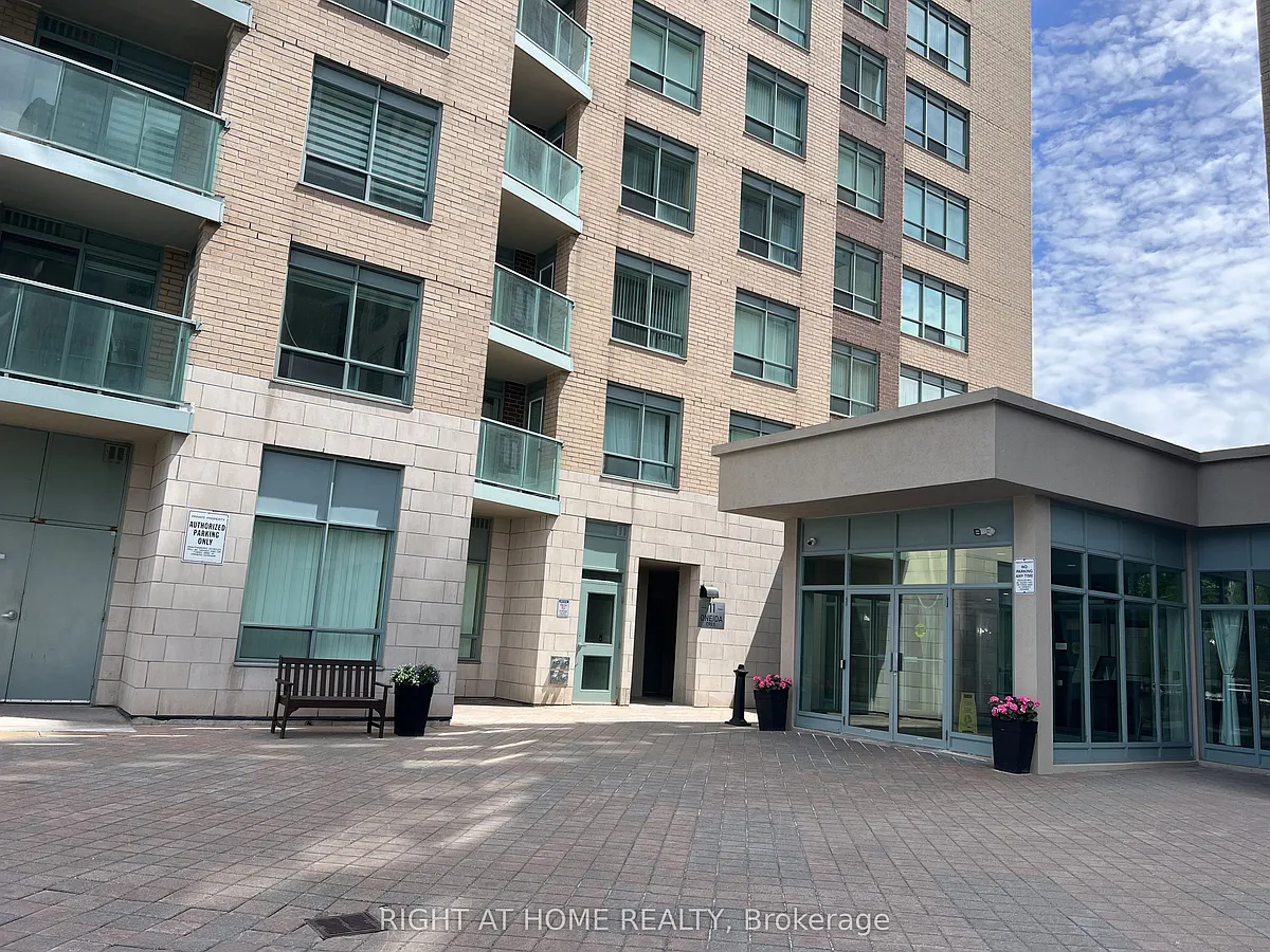 Building Photo - 11 Oneida Cres #805