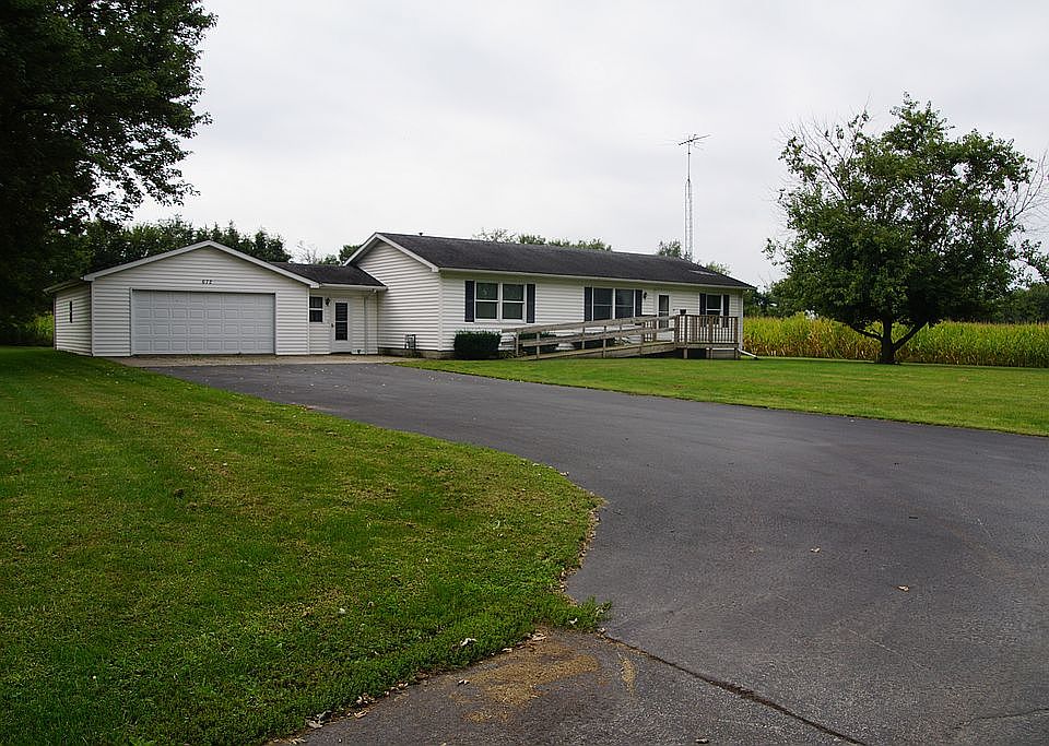 672 W Pacific, Essex, 60935