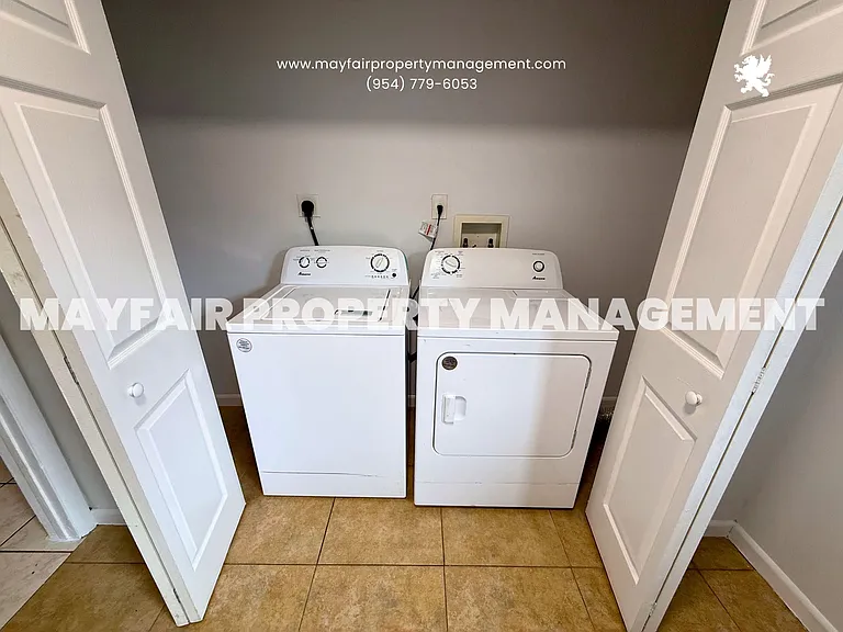 1329 NW 7th Ave — Photo 25