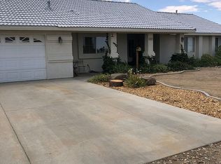 8894 Skyline Ave #A/B, Pinon Hills, CA 92372