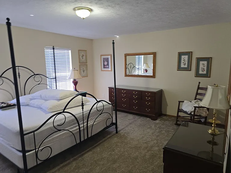 281 E Main St #3B — Photo 11