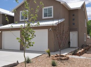 3624 10th St NW, Albuquerque, NM 87107