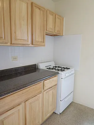 Rented by Highline Residential | media 6