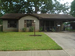 620 Woodmont Pl, Shreveport, LA 71108