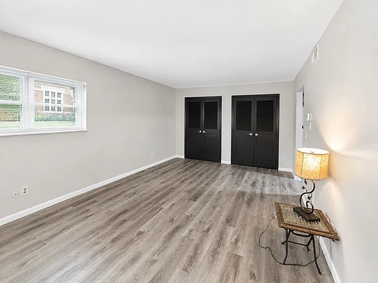 1428 Franklin Ave #A — Photo 2